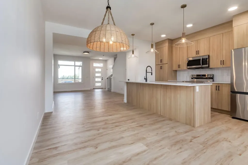 218 Sora Gardens SE Calgary AB T3S 0M1