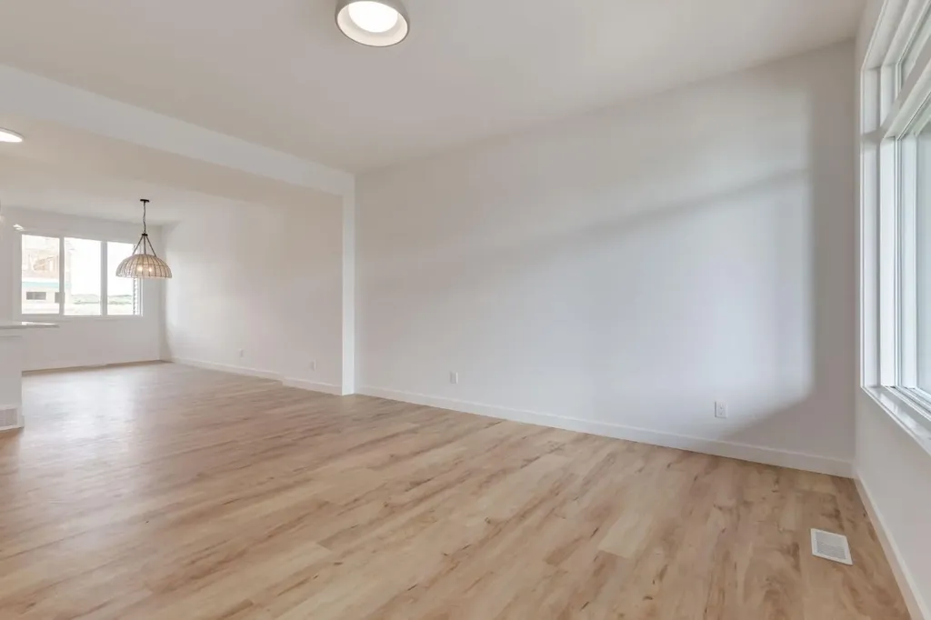 218 Sora Gardens SE Calgary AB T3S 0M1