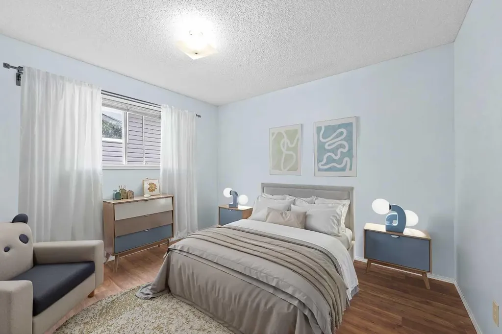 159 Shawinigan Drive SW Calgary AB T2Y 2W1