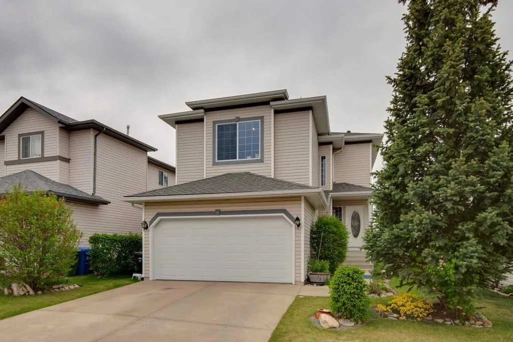 23 Tuscarora Close NW Calgary AB T3L 2B7