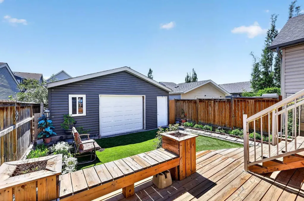190 Cranford Common SE Calgary AB T3M 1V4