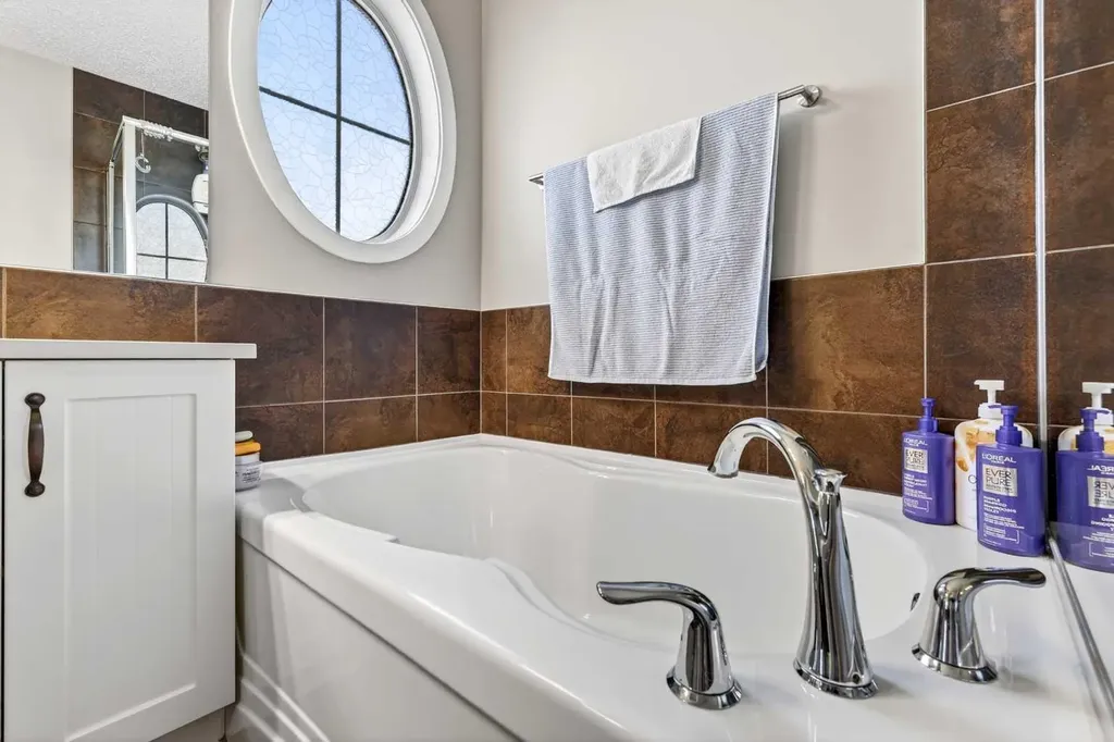 190 Cranford Common SE Calgary AB T3M 1V4