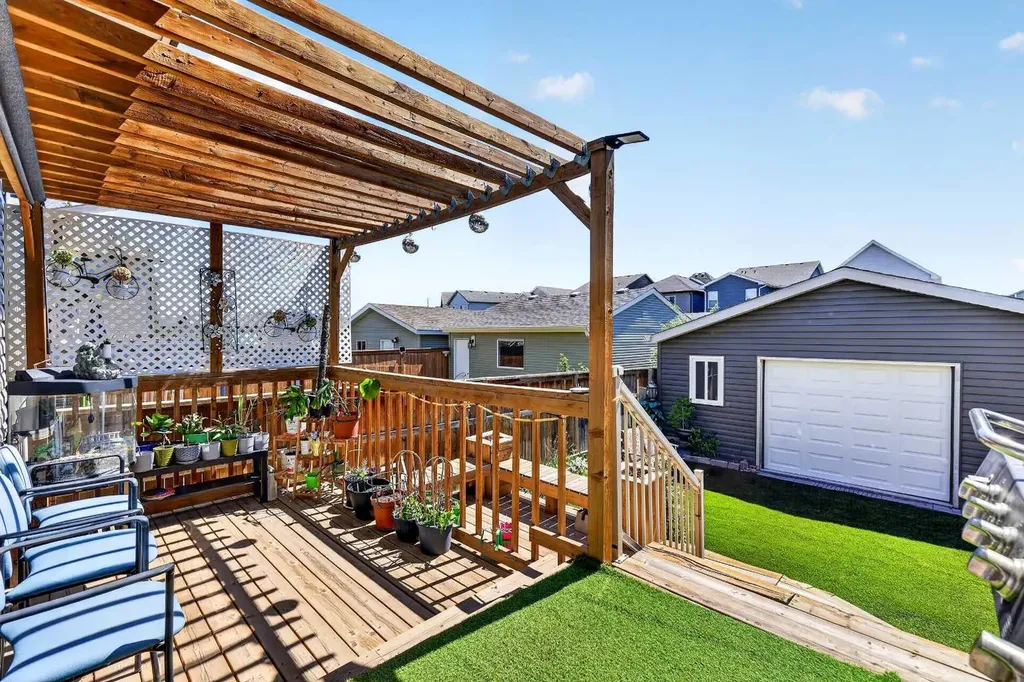 190 Cranford Common SE Calgary AB T3M 1V4