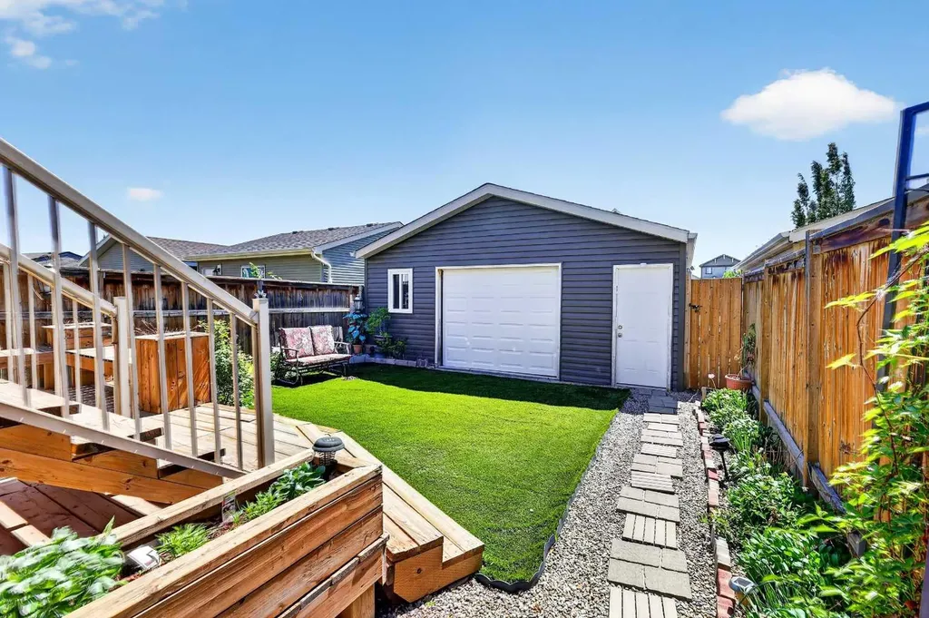 190 Cranford Common SE Calgary AB T3M 1V4