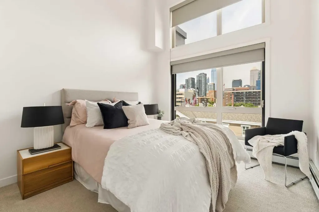 305 18 Avenue SW Calgary AB T2S 3H1