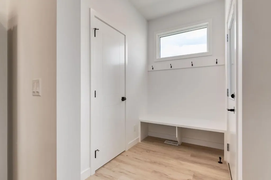 764 Sora Boulevard SE Calgary AB T3S 0M1