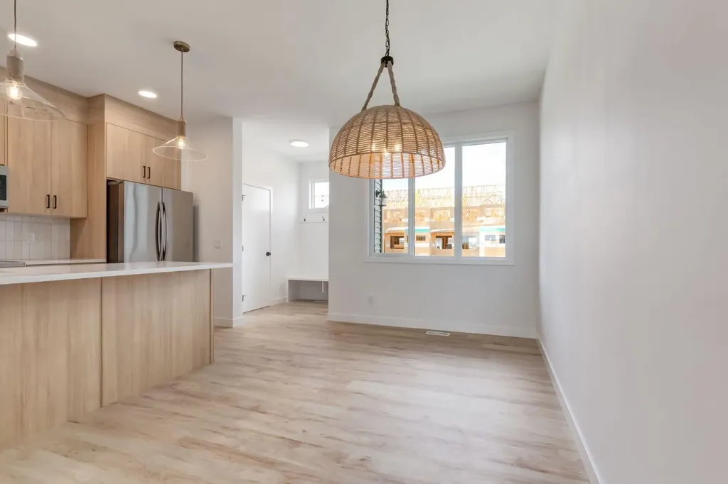 764 Sora Boulevard SE Calgary AB T3S 0M1