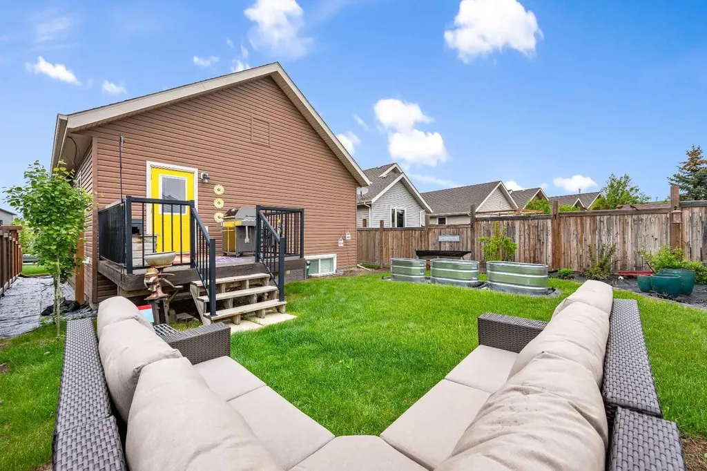 6015 18 Street Lloydminster AB T9V 3P5