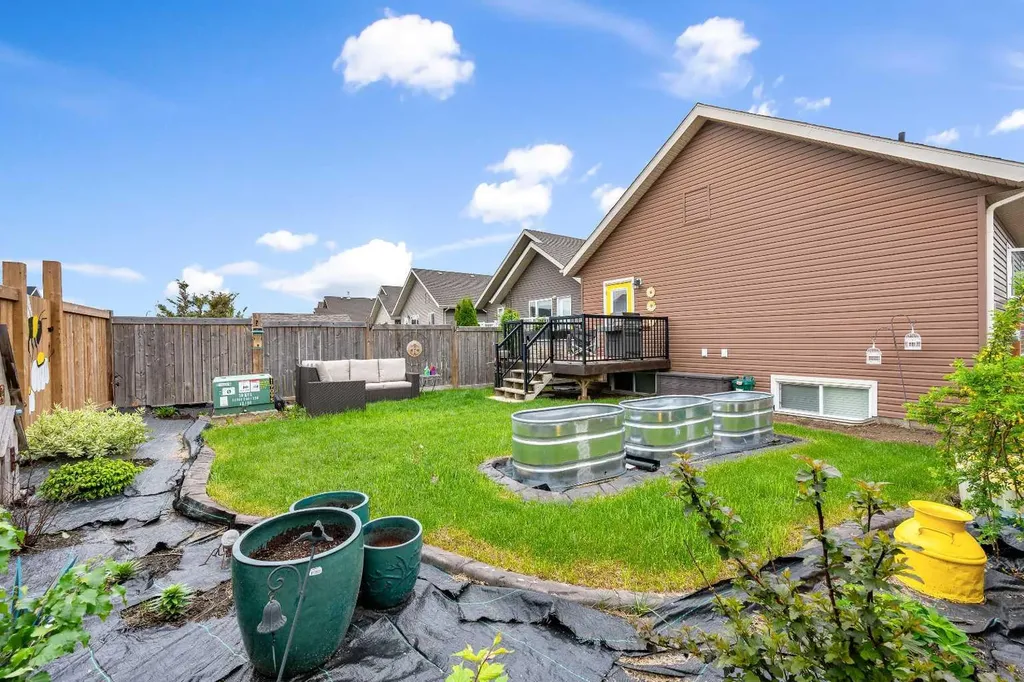 6015 18 Street Lloydminster AB T9V 3P5