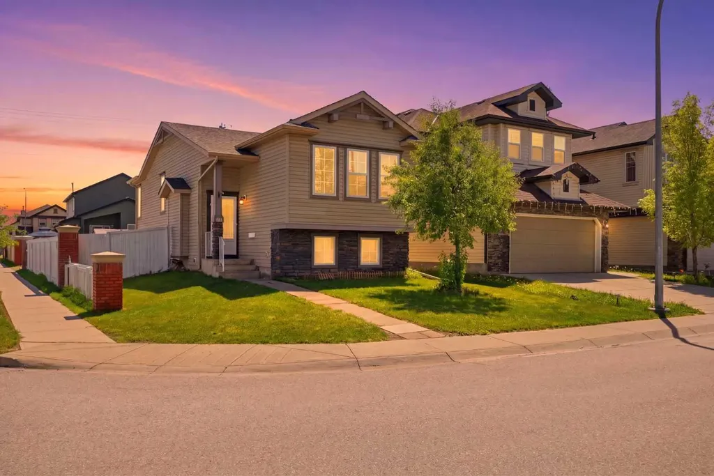 11 Covecreek Close NE Calgary AB T3K 0J5