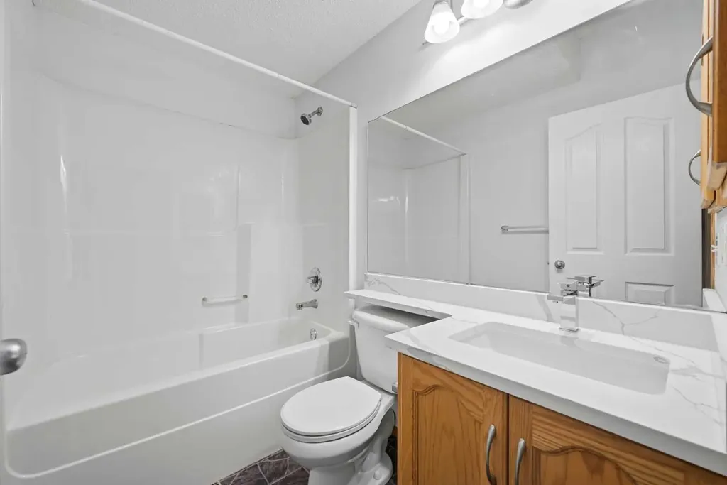 11 Covecreek Close NE Calgary AB T3K 0J5