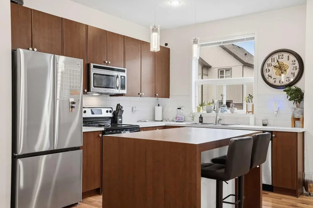 65 Copperstone Cove SE Calgary AB T2Z 0L3