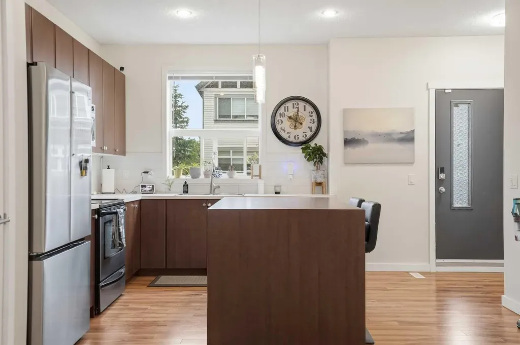 65 Copperstone Cove SE Calgary AB T2Z 0L3