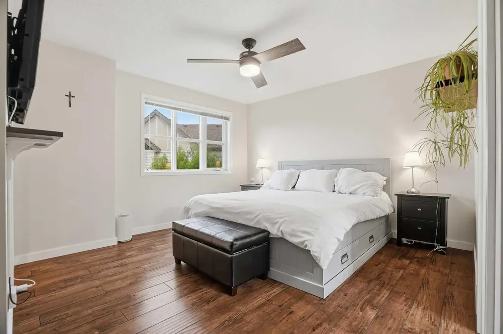 65 Copperstone Cove SE Calgary AB T2Z 0L3