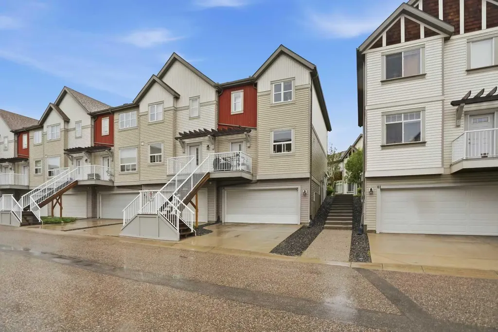 65 Copperstone Cove SE Calgary AB T2Z 0L3