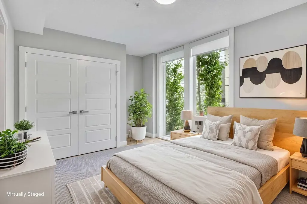 2717 17 Street SW Calgary AB T2T 4N4