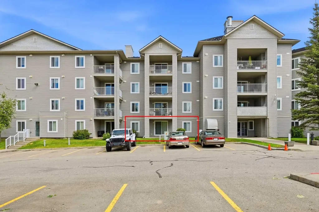 604 8 Street SW Airdrie AB T4B 2W4
