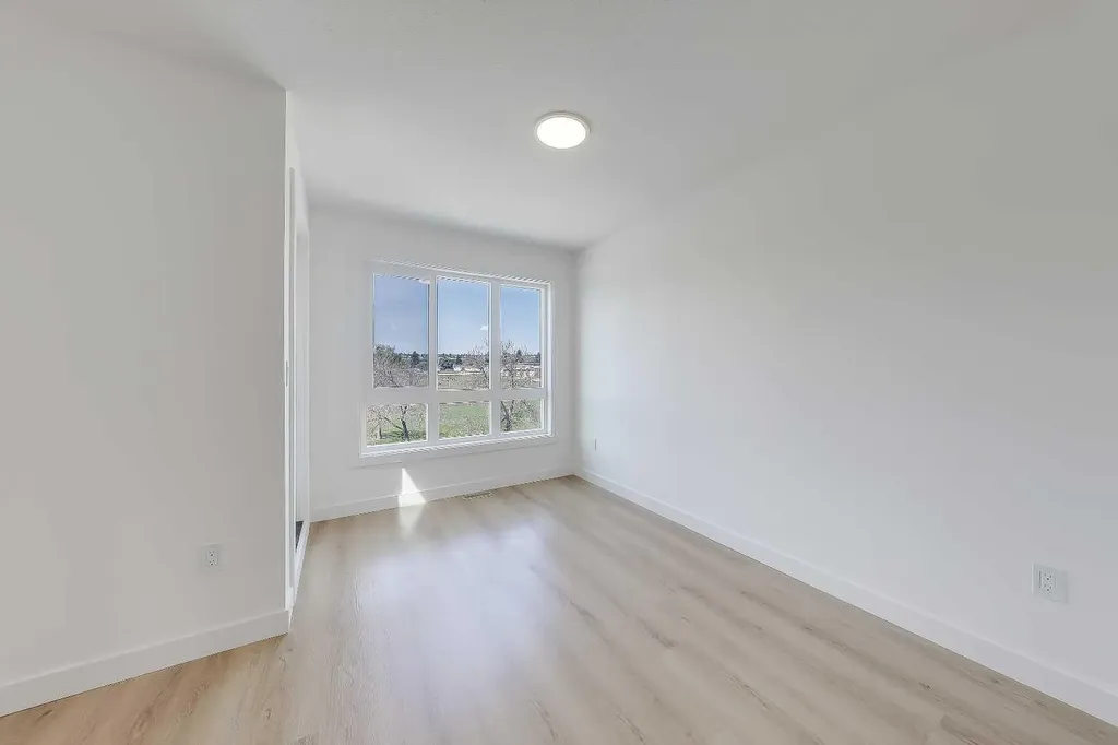 3550 45 Street Calgary AB T3E 3V2