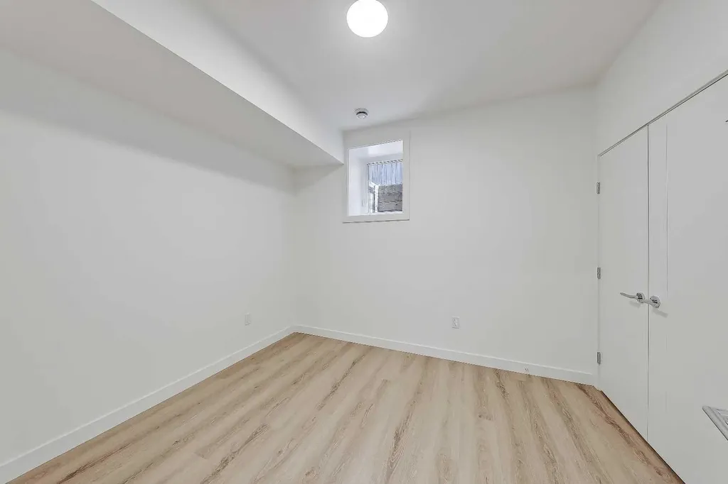 3550 45 Street Calgary AB T3E 3V2