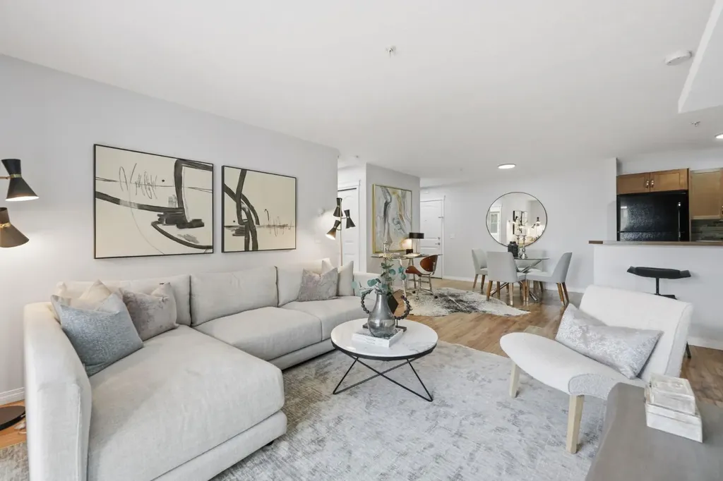 115 Prestwick Villas SE Calgary AB T2Z 0M9