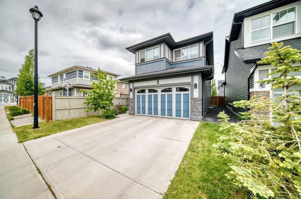 259 Kingfisher Crescent SE Airdrie AB T4A0X5