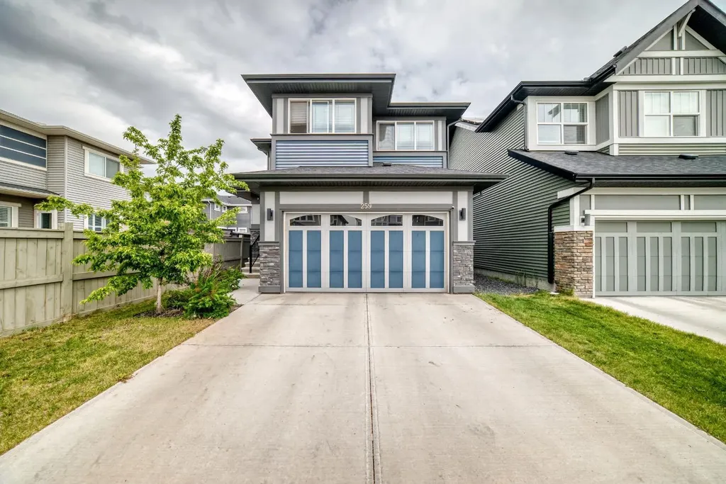 259 Kingfisher Crescent SE Airdrie AB T4A0X5