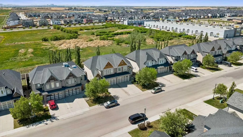 117 Rainbow Falls Boulevard Chestermere AB T1X 0N6