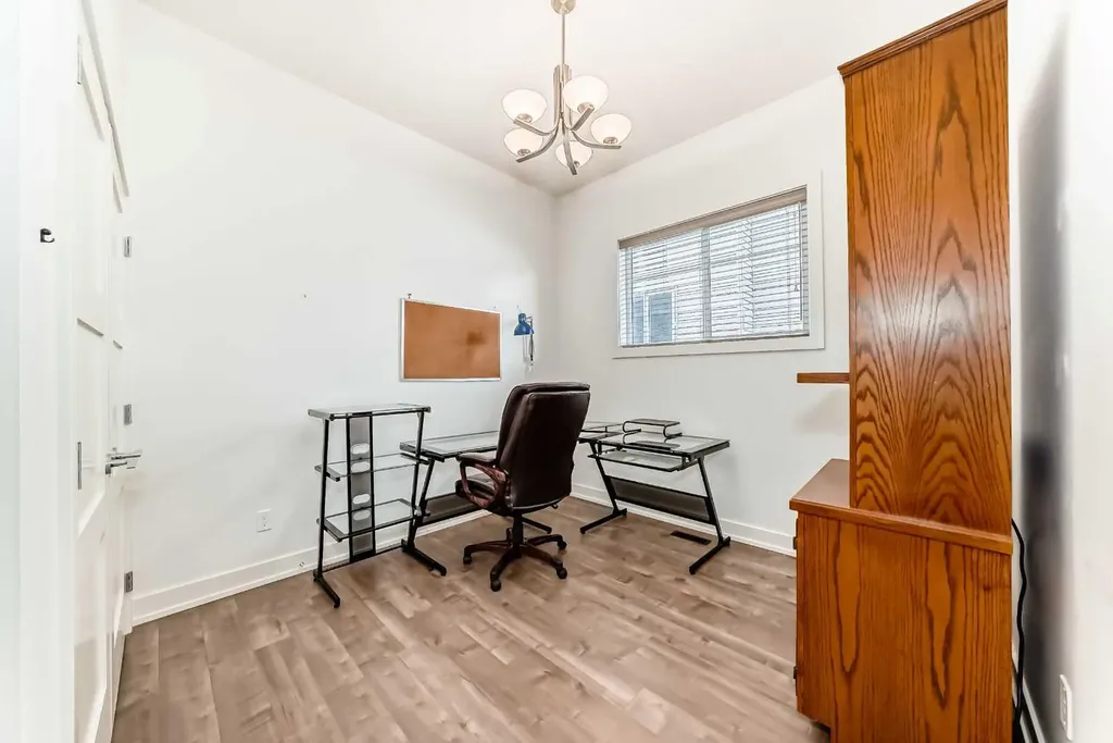 409 Edward Avenue NW Diamond Valley AB T0L2A0