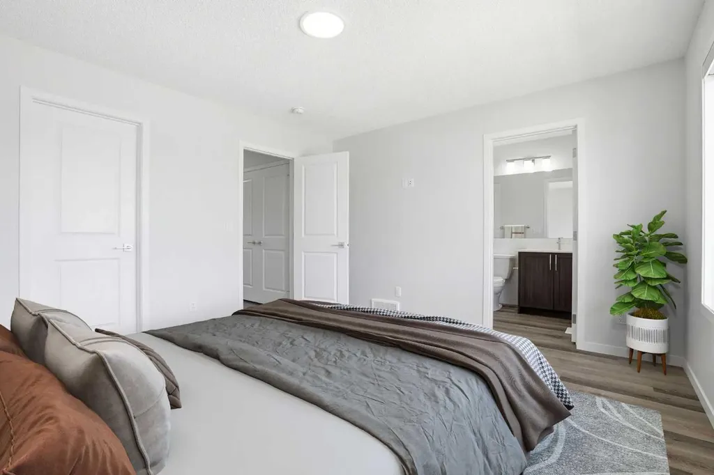 352 Dawson Drive Chestermere AB T1X 2R6