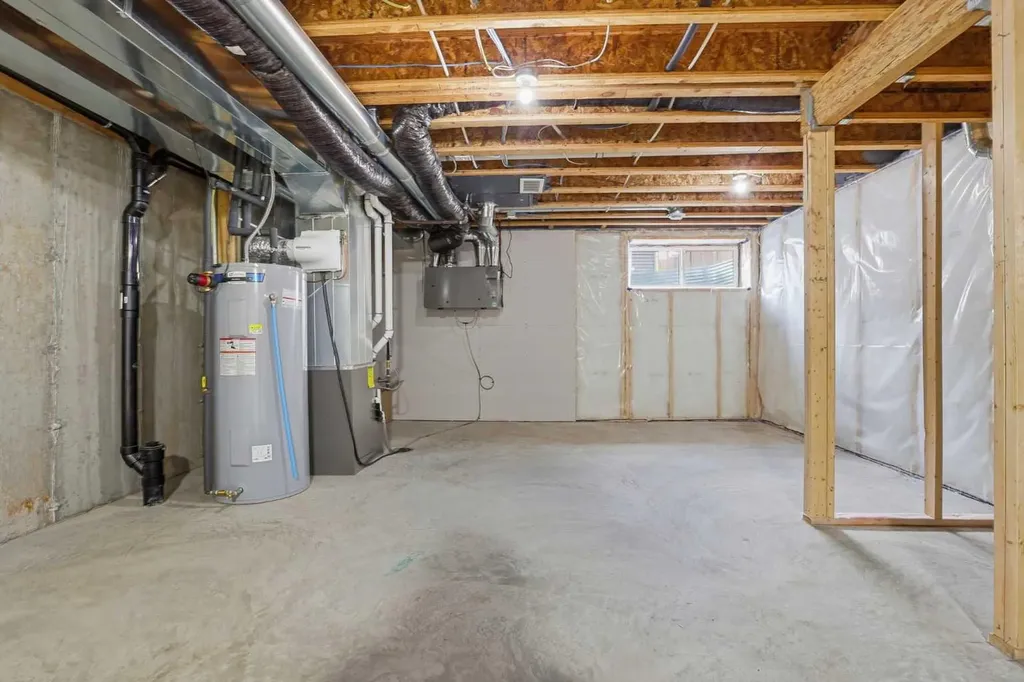 352 Dawson Drive Chestermere AB T1X 2R6