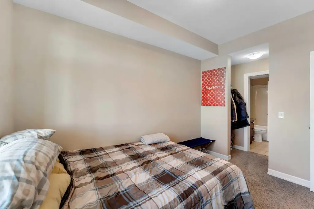 117 Copperpond Common Calgary AB T2Z 5E2