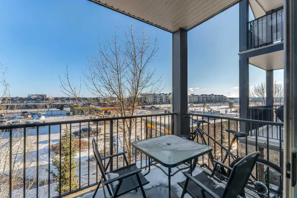 117 Copperpond Common Calgary AB T2Z 5E2