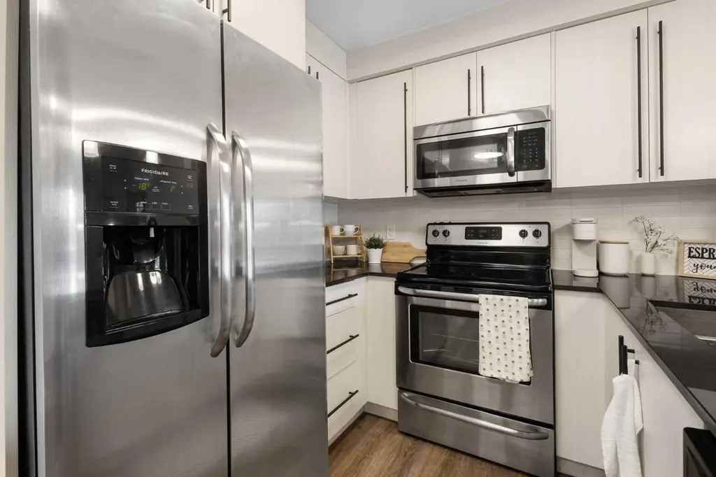 11 Mahogany Row SE Calgary AB T3M 2L6