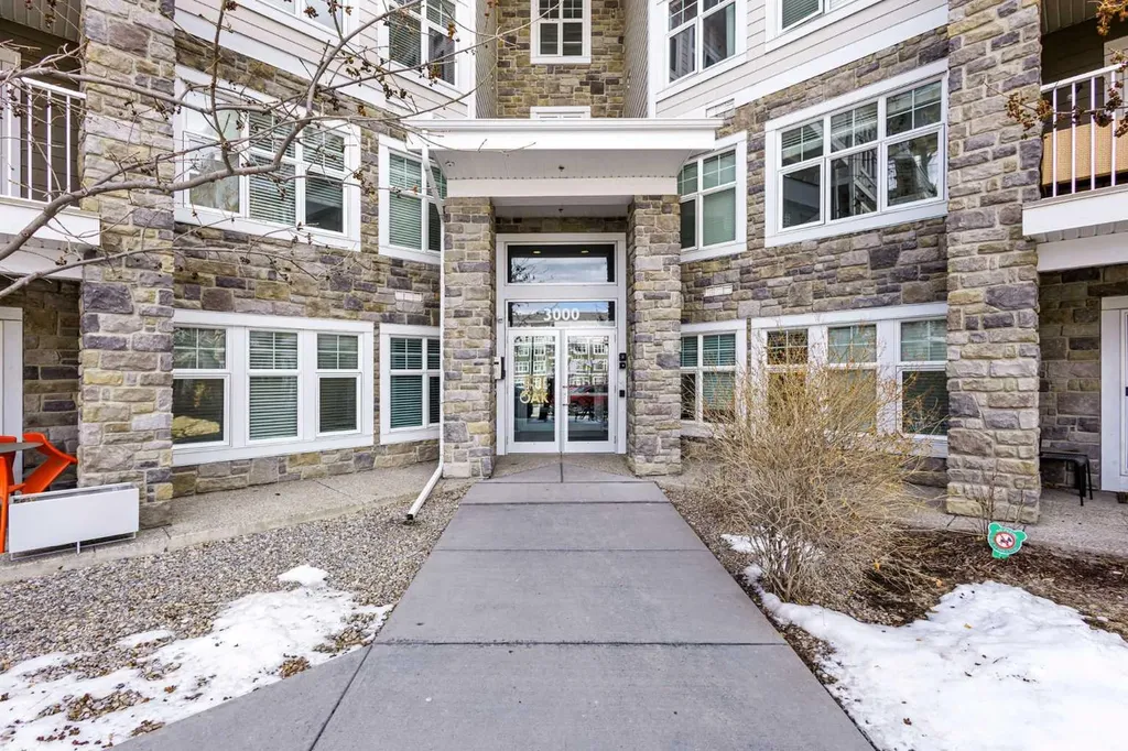 11 Mahogany Row SE Calgary AB T3M 2L6