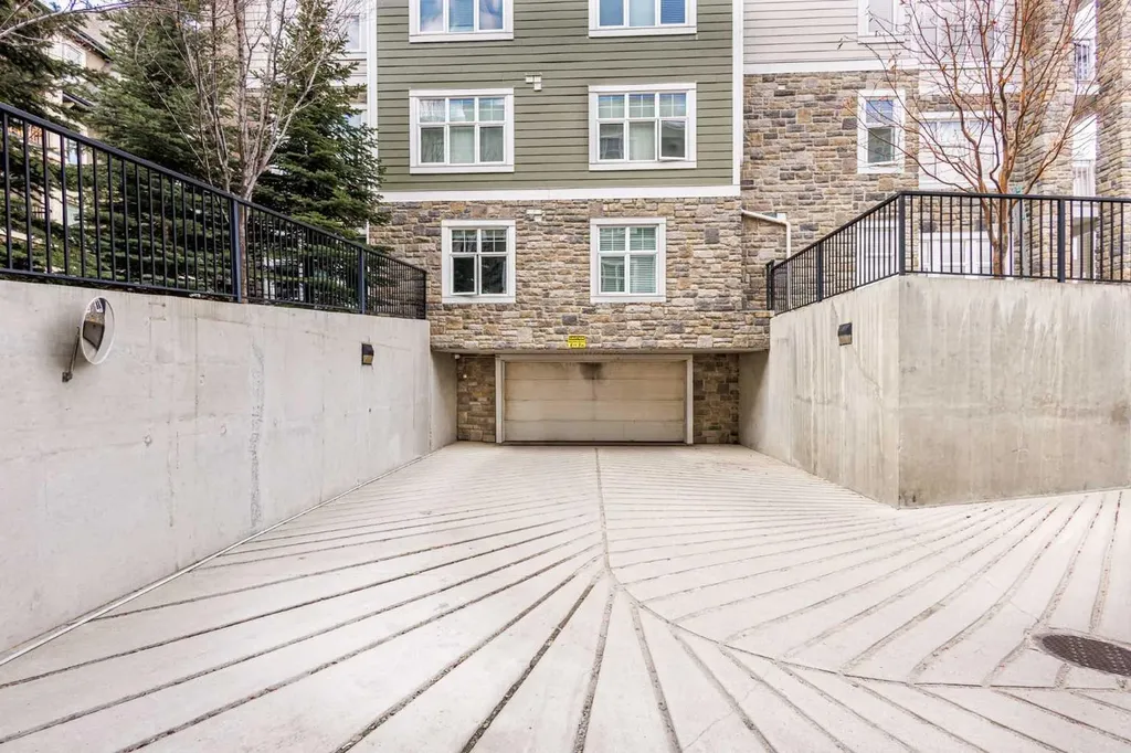 11 Mahogany Row SE Calgary AB T3M 2L6