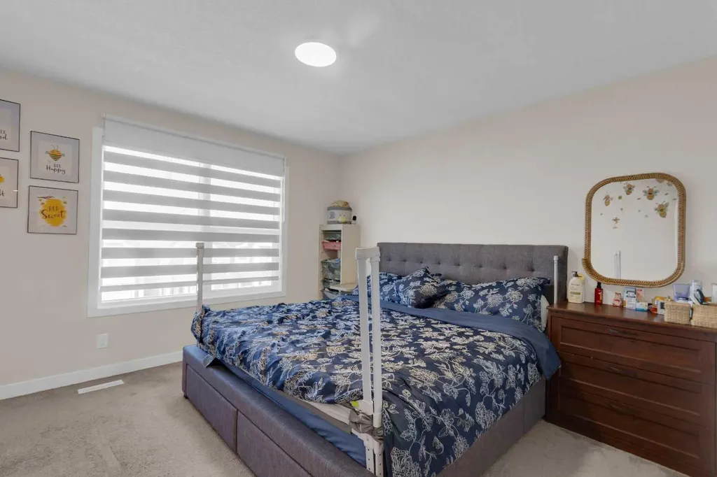 49 Heirloom Crescent SE Calgary AB T3S0H1