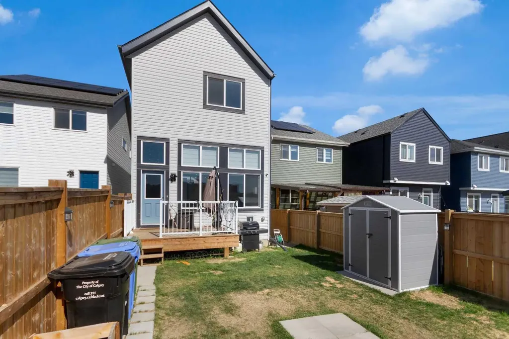 49 Heirloom Crescent SE Calgary AB T3S0H1