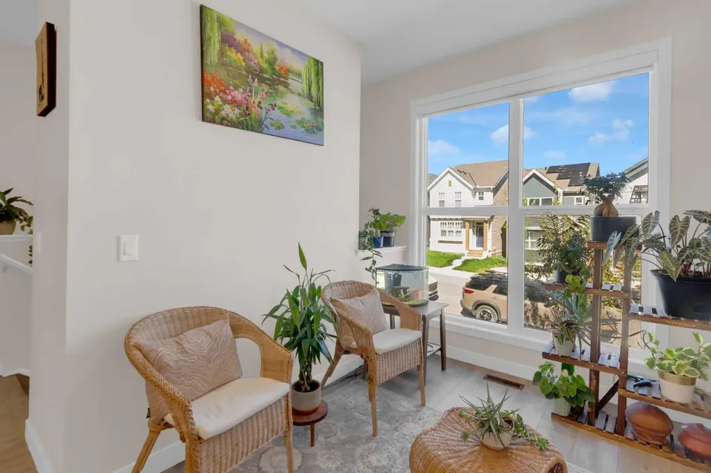 49 Heirloom Crescent SE Calgary AB T3S0H1