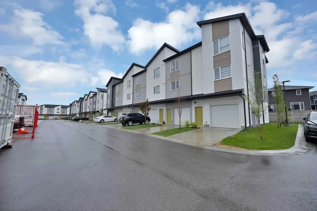 301 Redstone Boulevard NE Calgary AB T3N 1V6