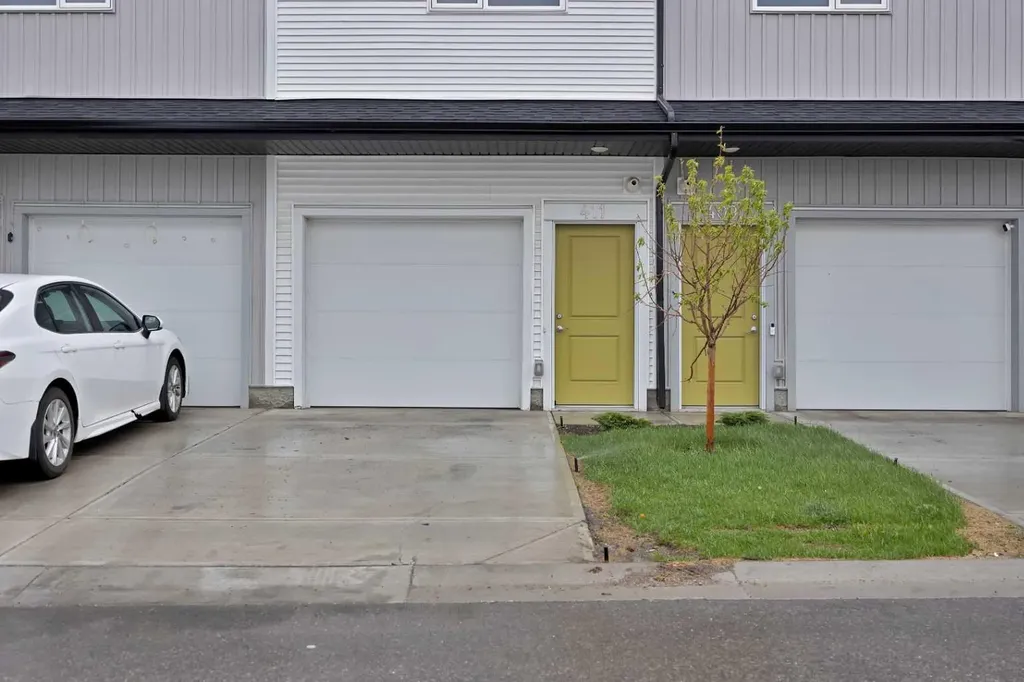 301 Redstone Boulevard NE Calgary AB T3N 1V6