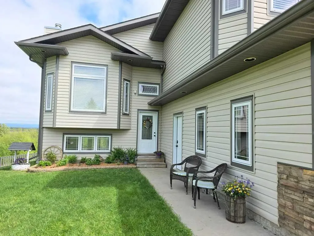 18 Aspen Alley Rural Lesser Slave River No. 124 M.d. Of AB T0G 2A0