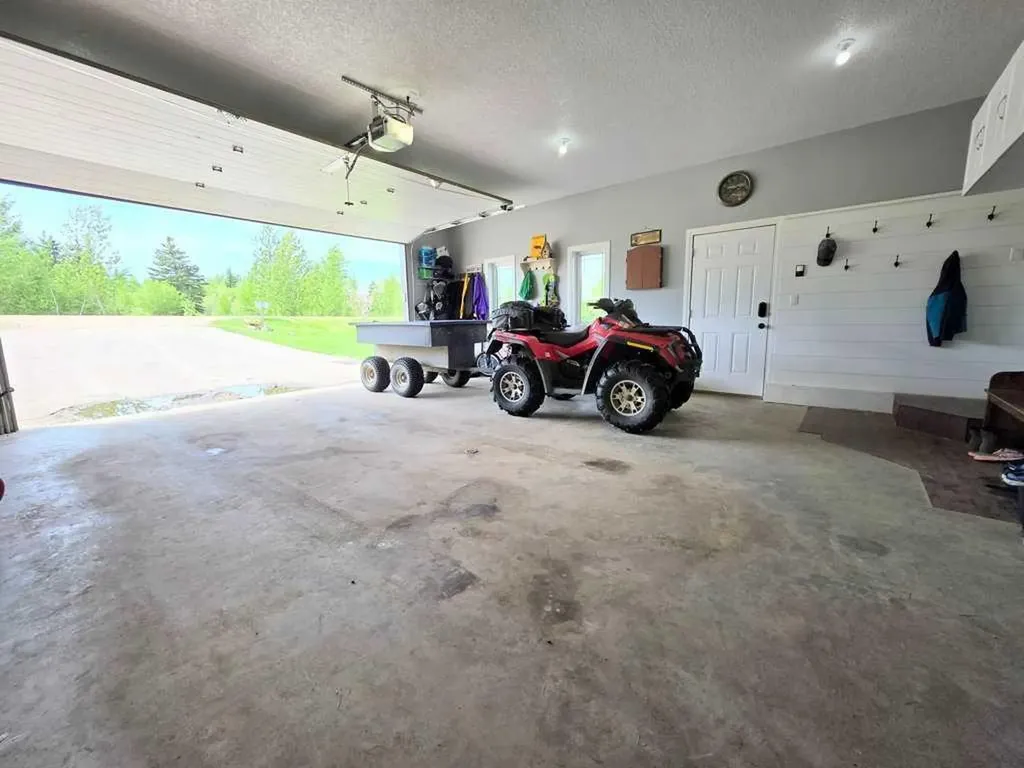 18 Aspen Alley Rural Lesser Slave River No. 124 M.d. Of AB T0G 2A0