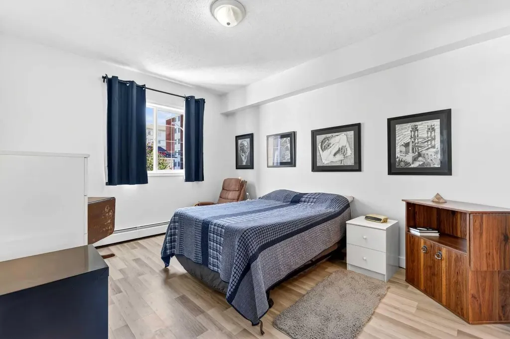 126 14 Avenue SW Calgary AB T2R0L9