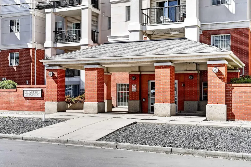 126 14 Avenue SW Calgary AB T2R0L9