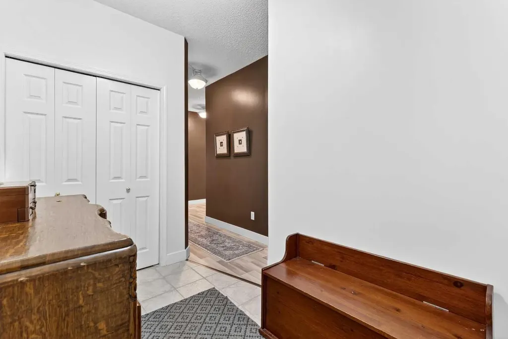 126 14 Avenue SW Calgary AB T2R0L9