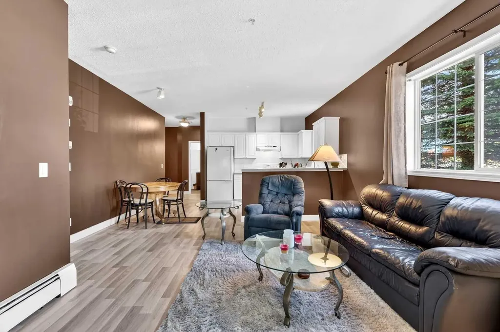 126 14 Avenue SW Calgary AB T2R0L9
