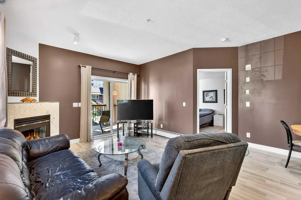 126 14 Avenue SW Calgary AB T2R0L9