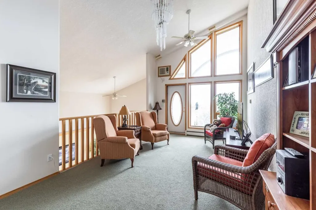 1535 Southview Drive SE Medicine Hat AB T1B 4H8