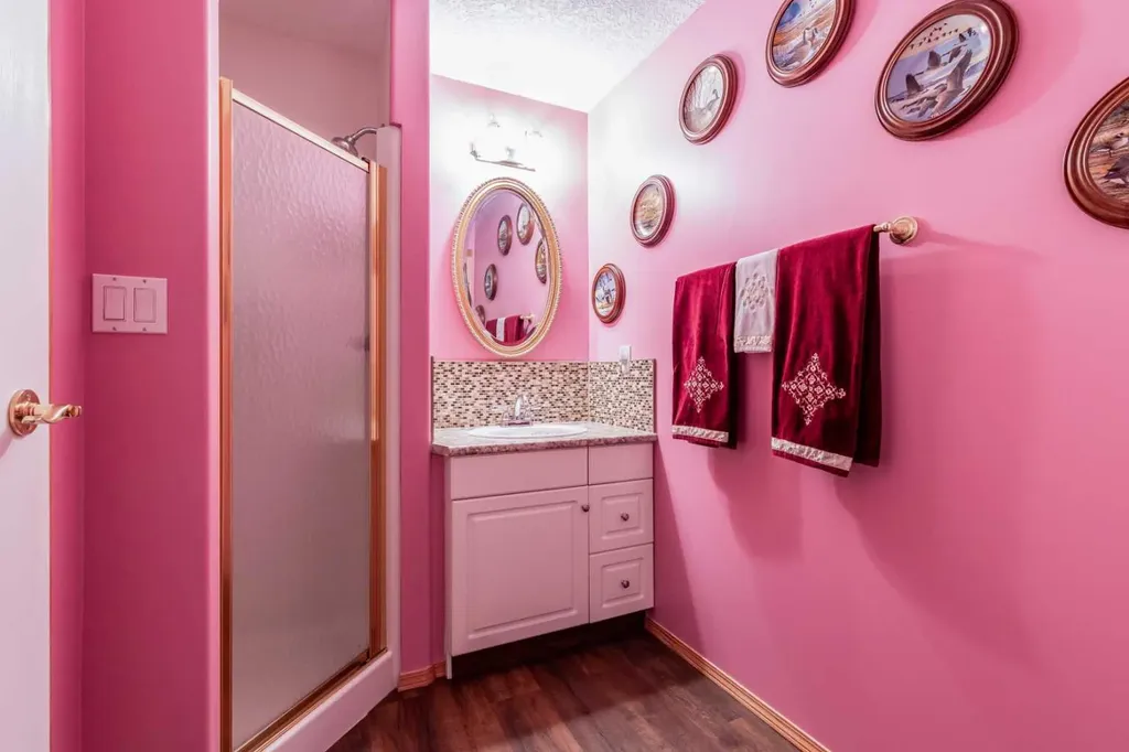 1535 Southview Drive SE Medicine Hat AB T1B 4H8