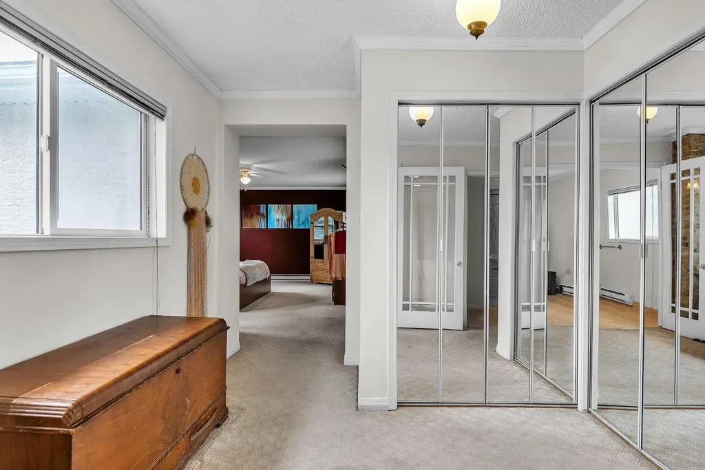 712 14 Street SE Calgary AB T2G 3J8